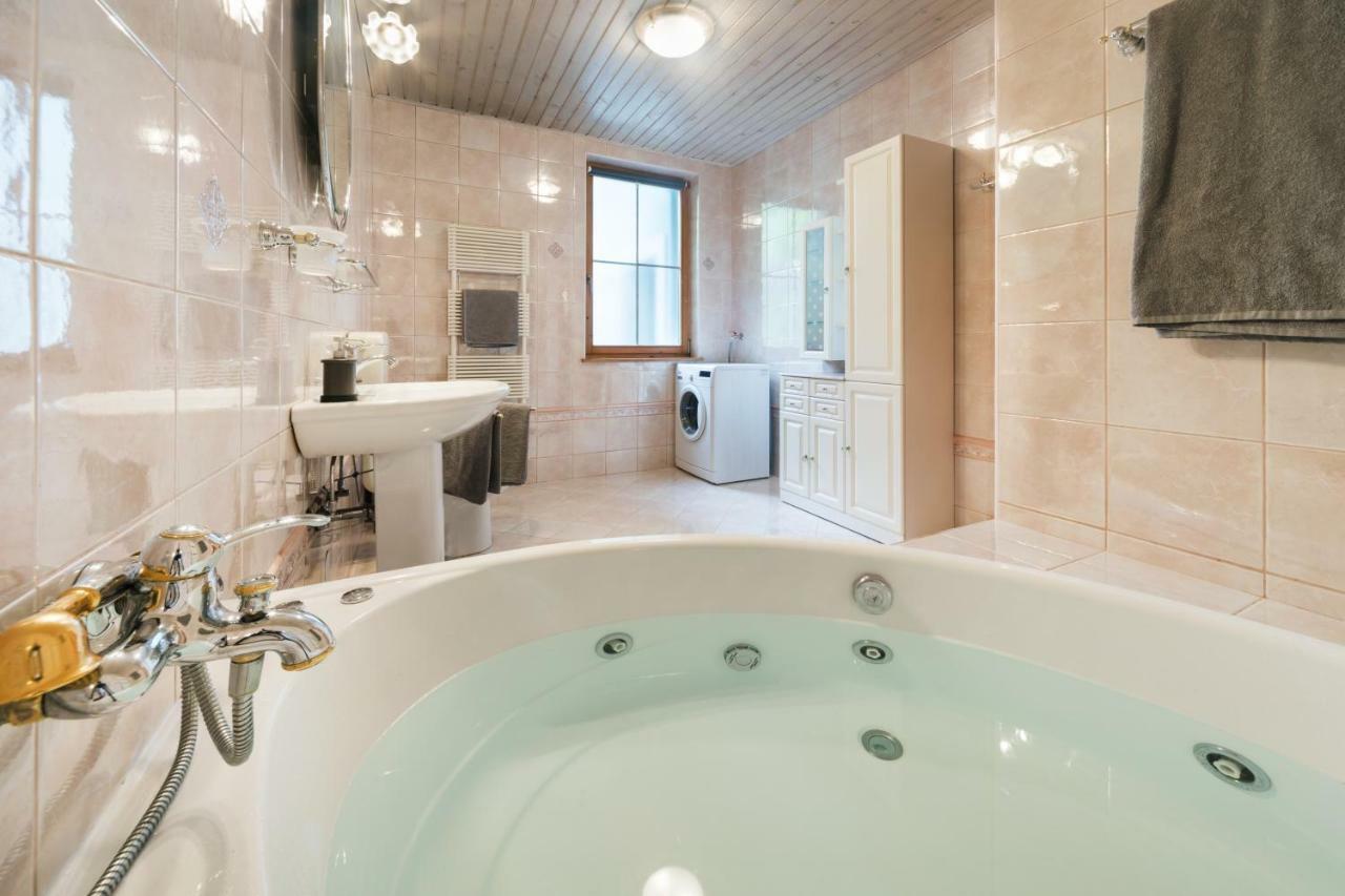 Vila Grad Bled - Sauna & Hot Tub Ngoại thất bức ảnh
